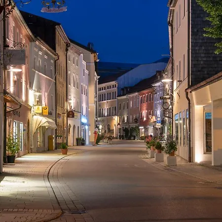 Lägenhet Ferienwohnung Schallinger